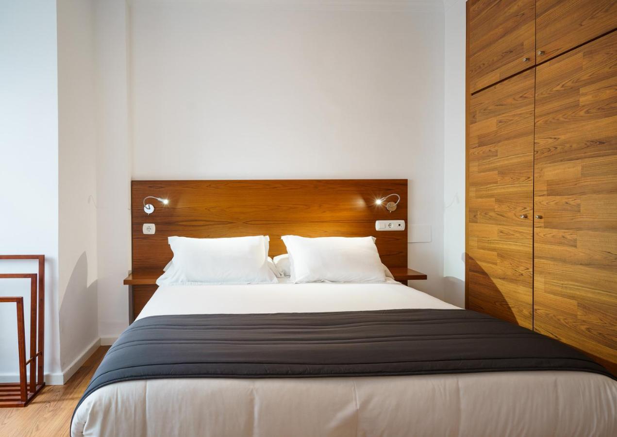 Minimal Rooms By Ele Apartments มาลากา ภายนอก รูปภาพ